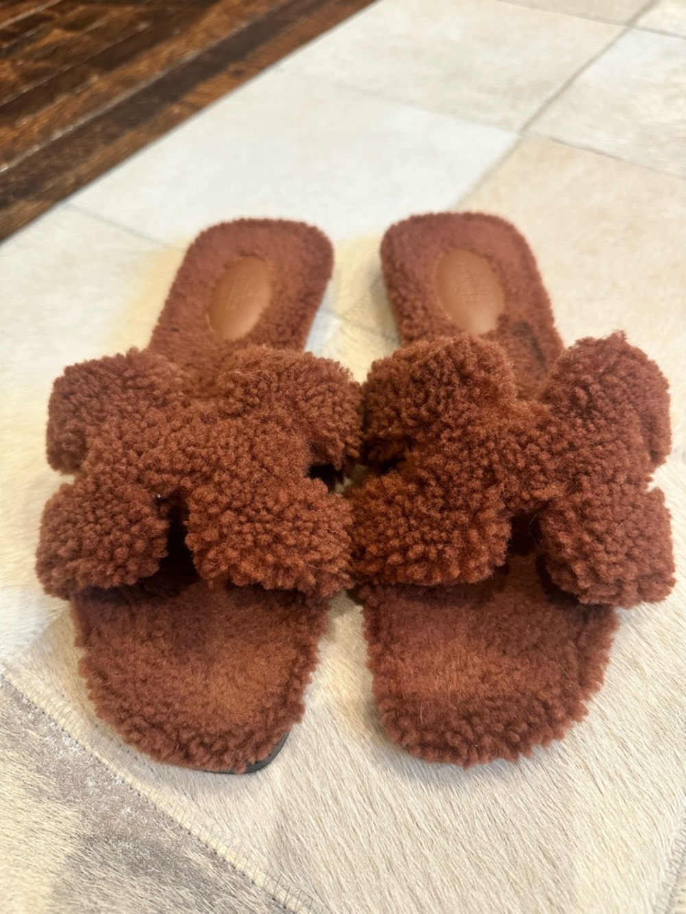 Hermes Étoupe Fur Oran Slide Sandals